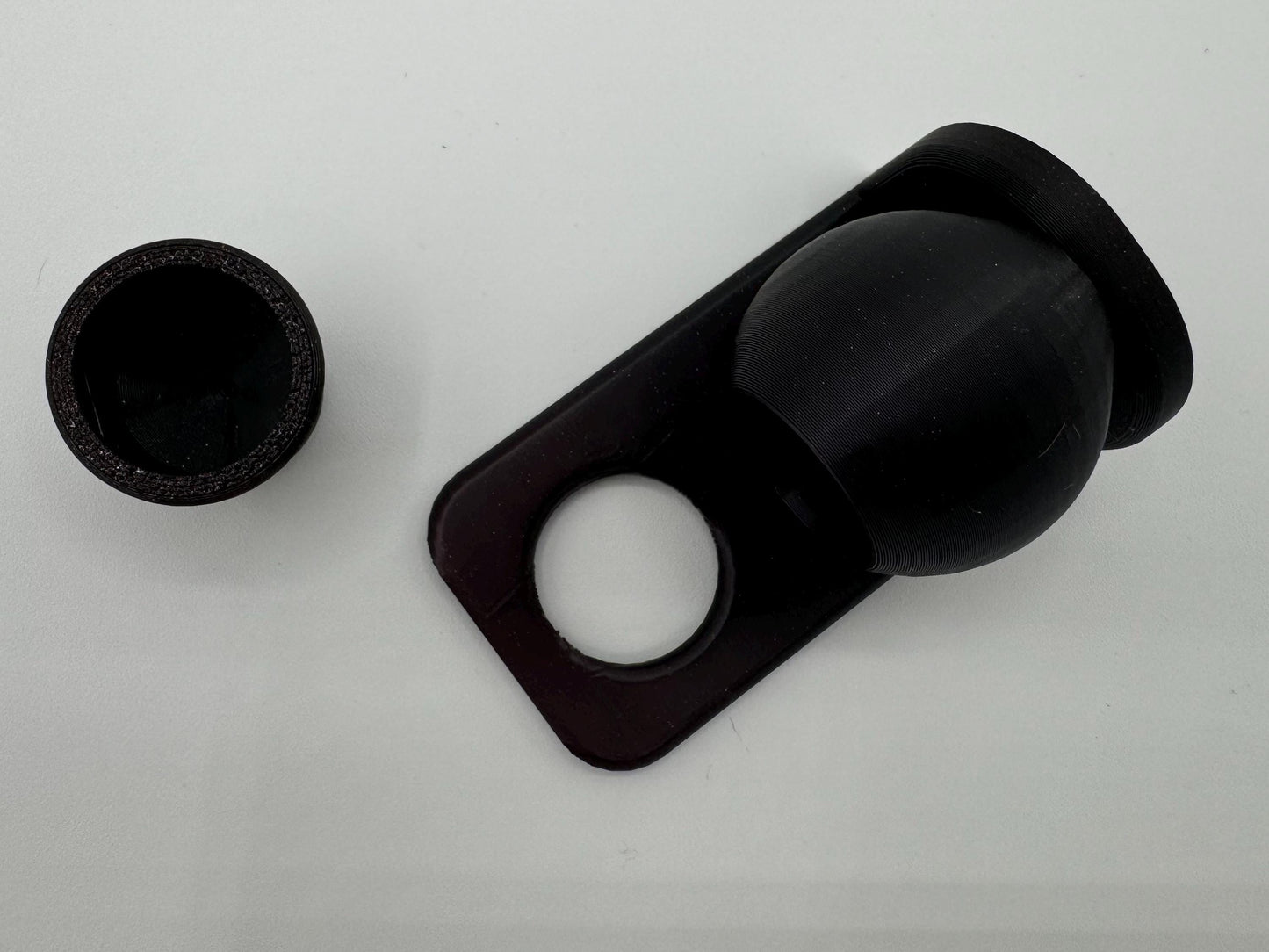 Spood Bed-and-Breakfast Combo Hide/ Ledge/ Bowl for jumping spider enclosures