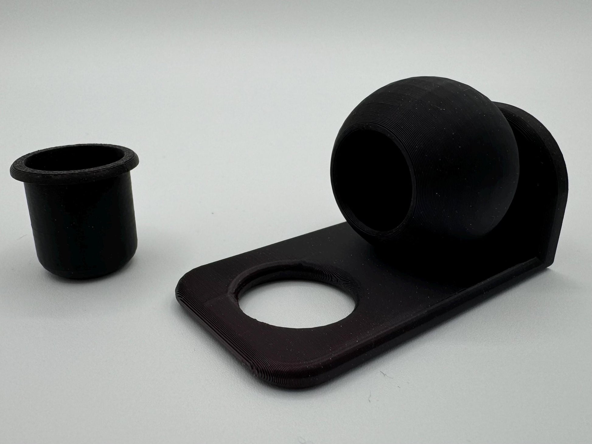 Spood Bed-and-Breakfast Combo Hide/ Ledge/ Bowl for jumping spider enclosures