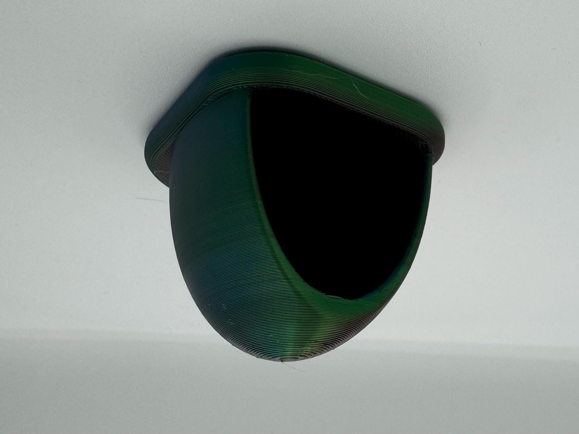 Magnetic “Igloo” Jumping Spider Hide *Built In Magnet*