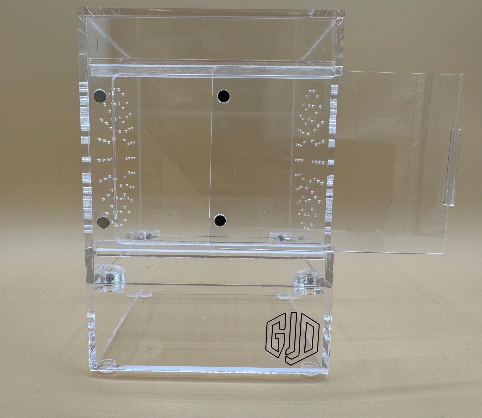 4x4x6” “Brick-Top mini” jumping spider enclosure