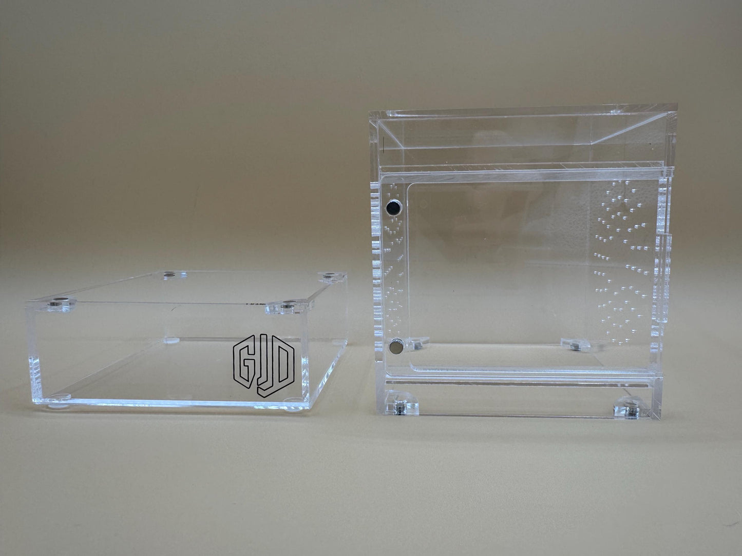 4x4x6” “Brick-Top mini” jumping spider enclosure