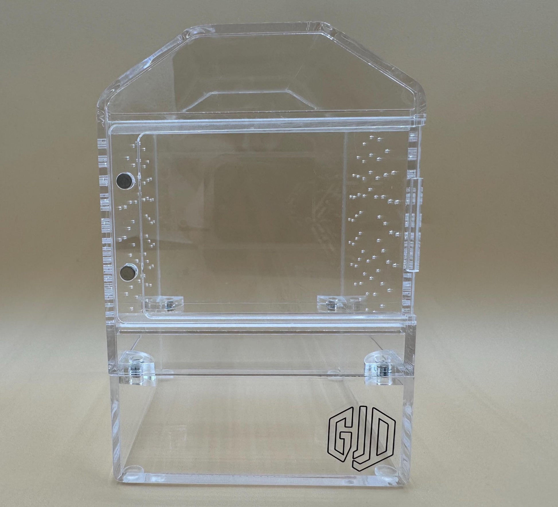 4x4x6” “small spood barn” jumping spider enclosure