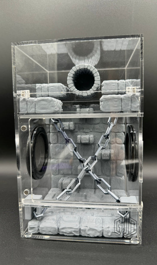 3-D “Dungeon”  jumping spider Enclosure 5x5x8”