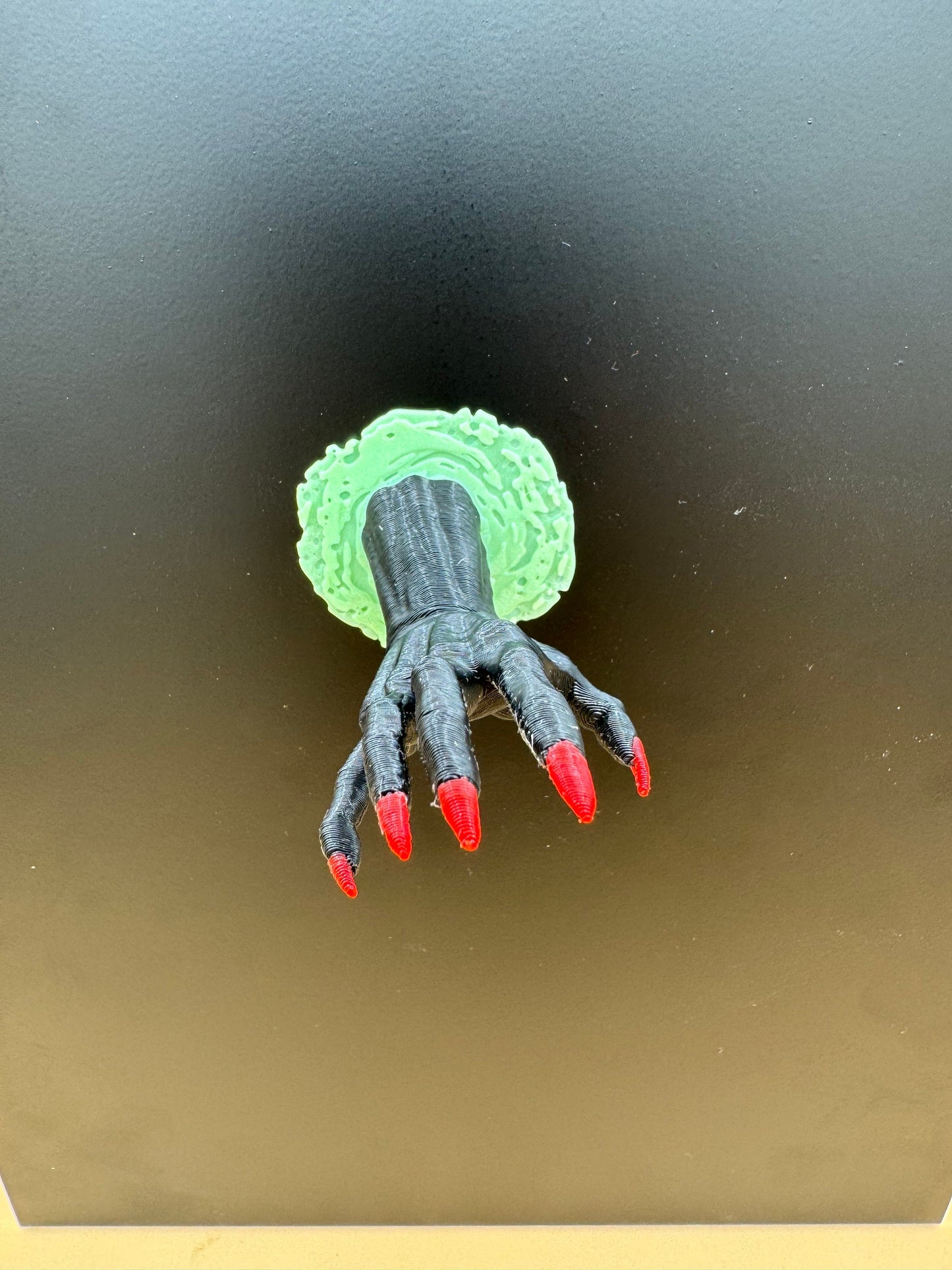 Creepy Hand glow ledge for jumping spiders and invertebrates *Built In Magnet*