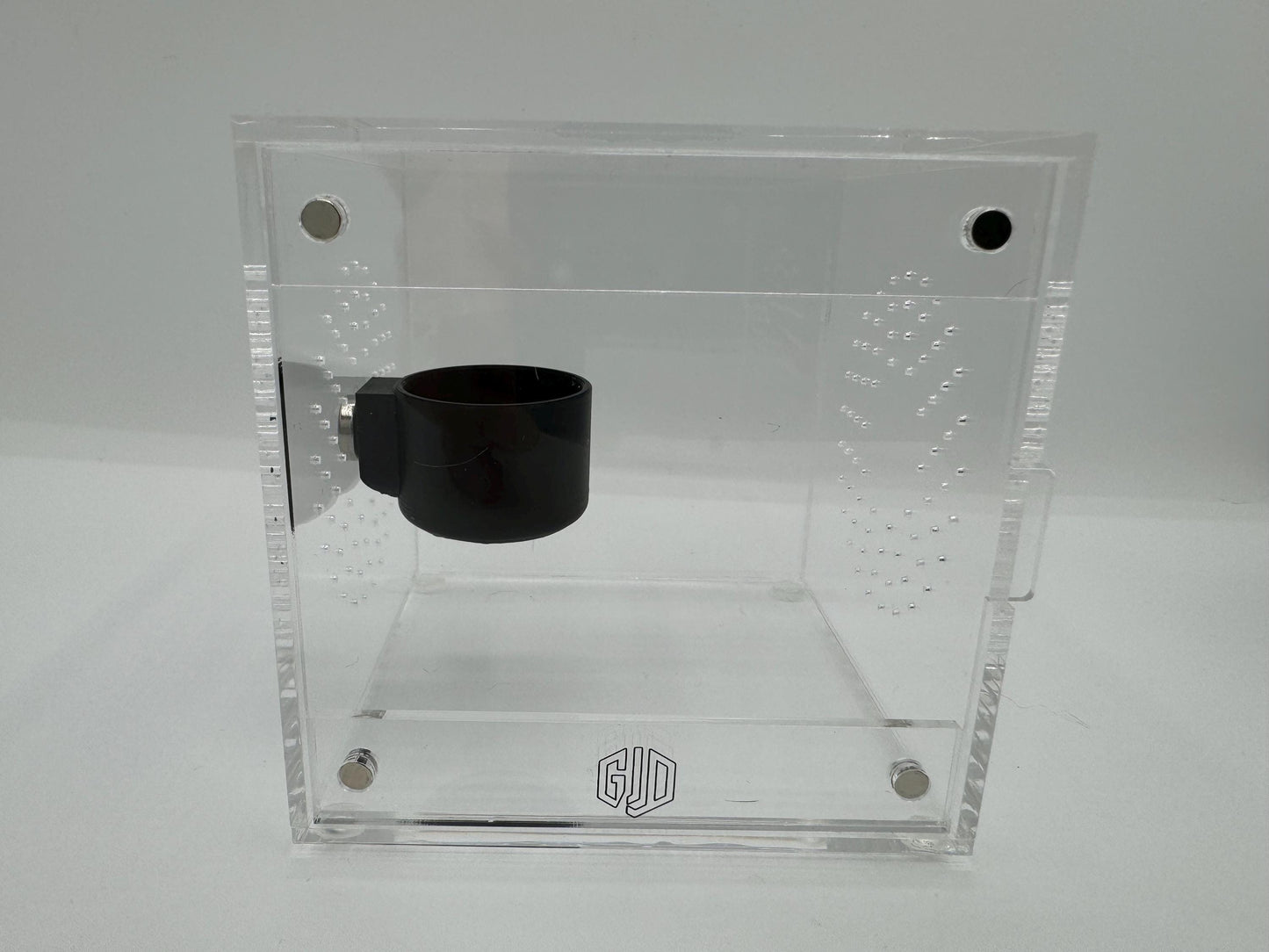 Small 3D Printed feeder bowl for jumping spiders and exotics