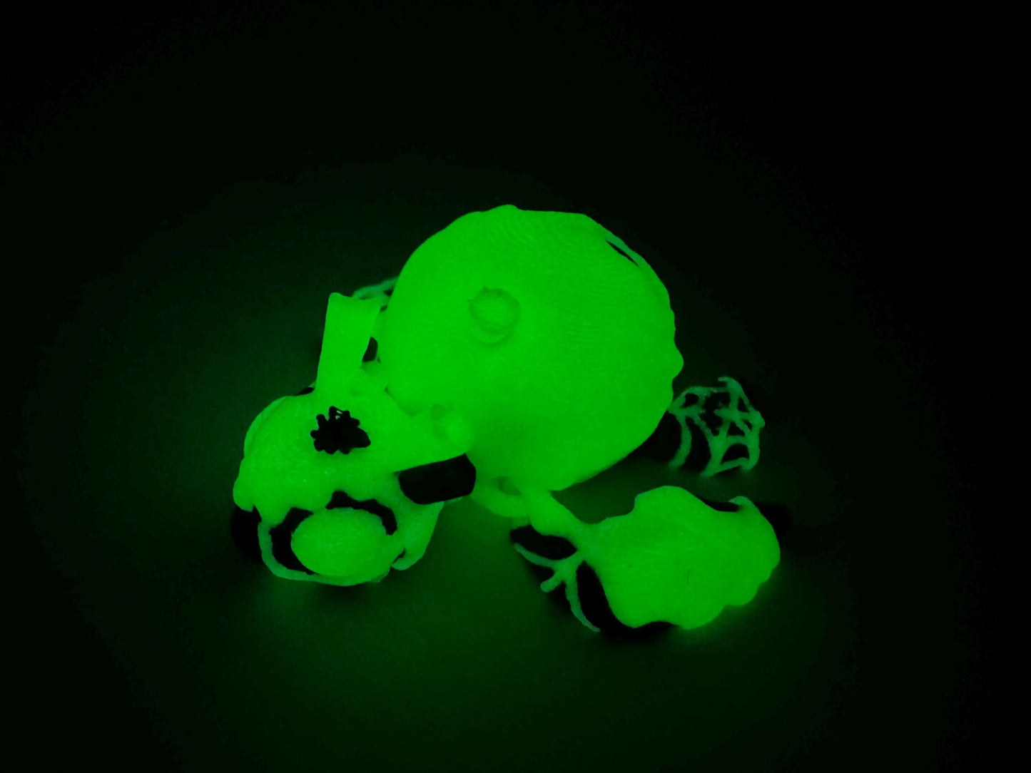 Articulating 3D Printed Glow poison apple Turtle