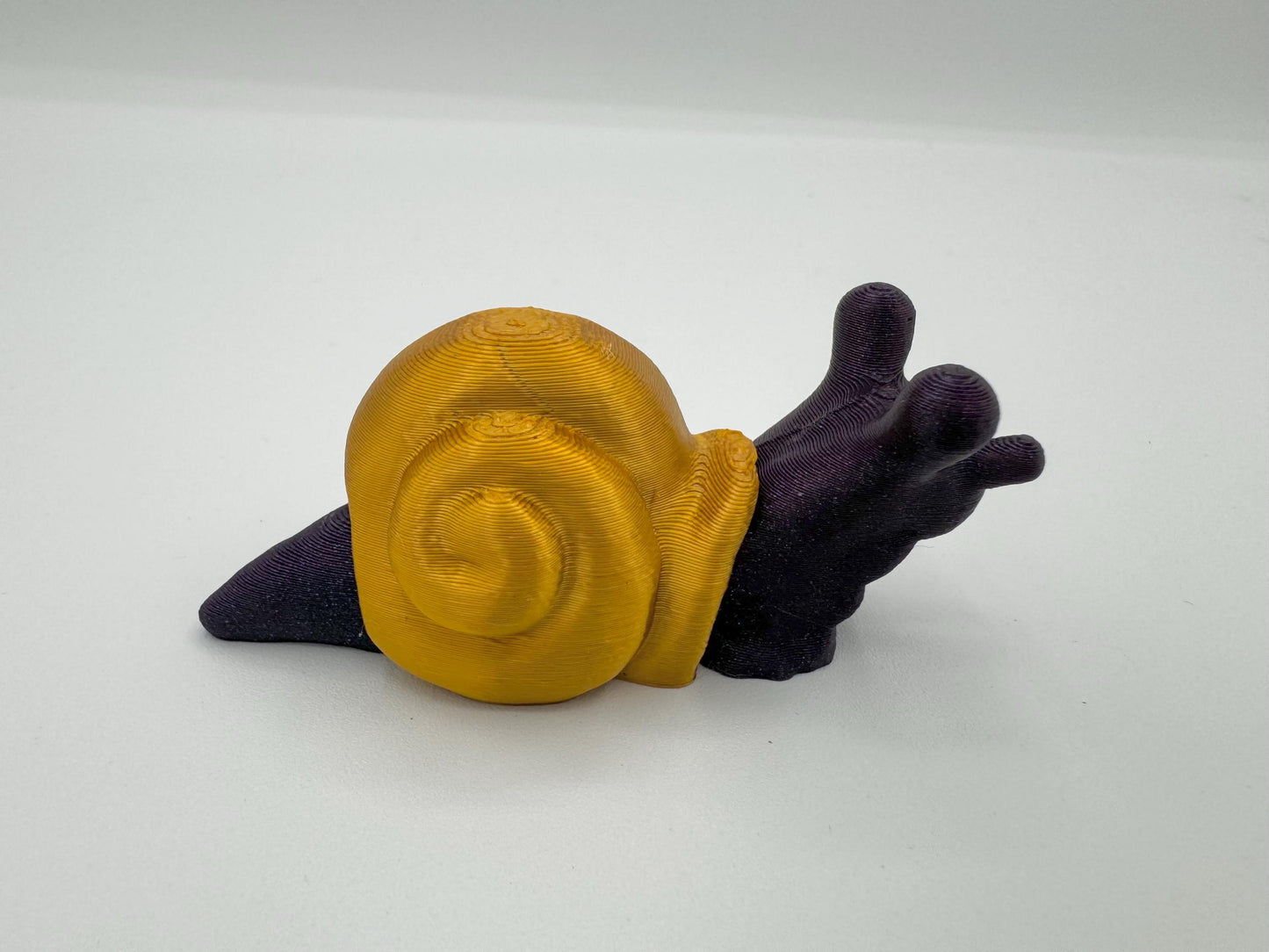 Articulating 3D printed fidget snail