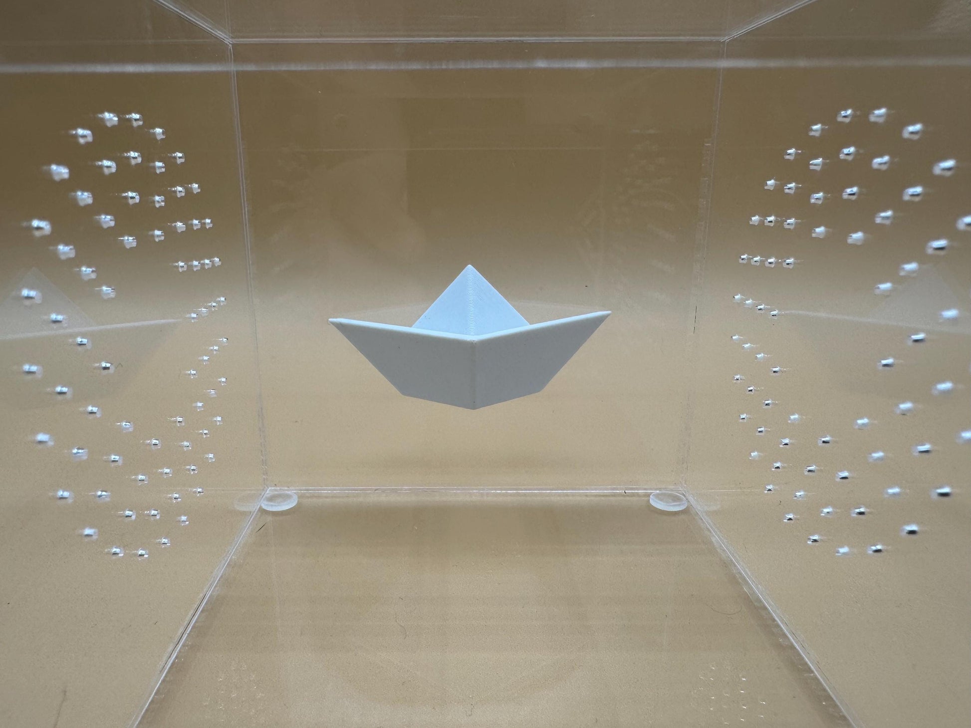 Magnetic paper boat ledge *Built In Magnet*