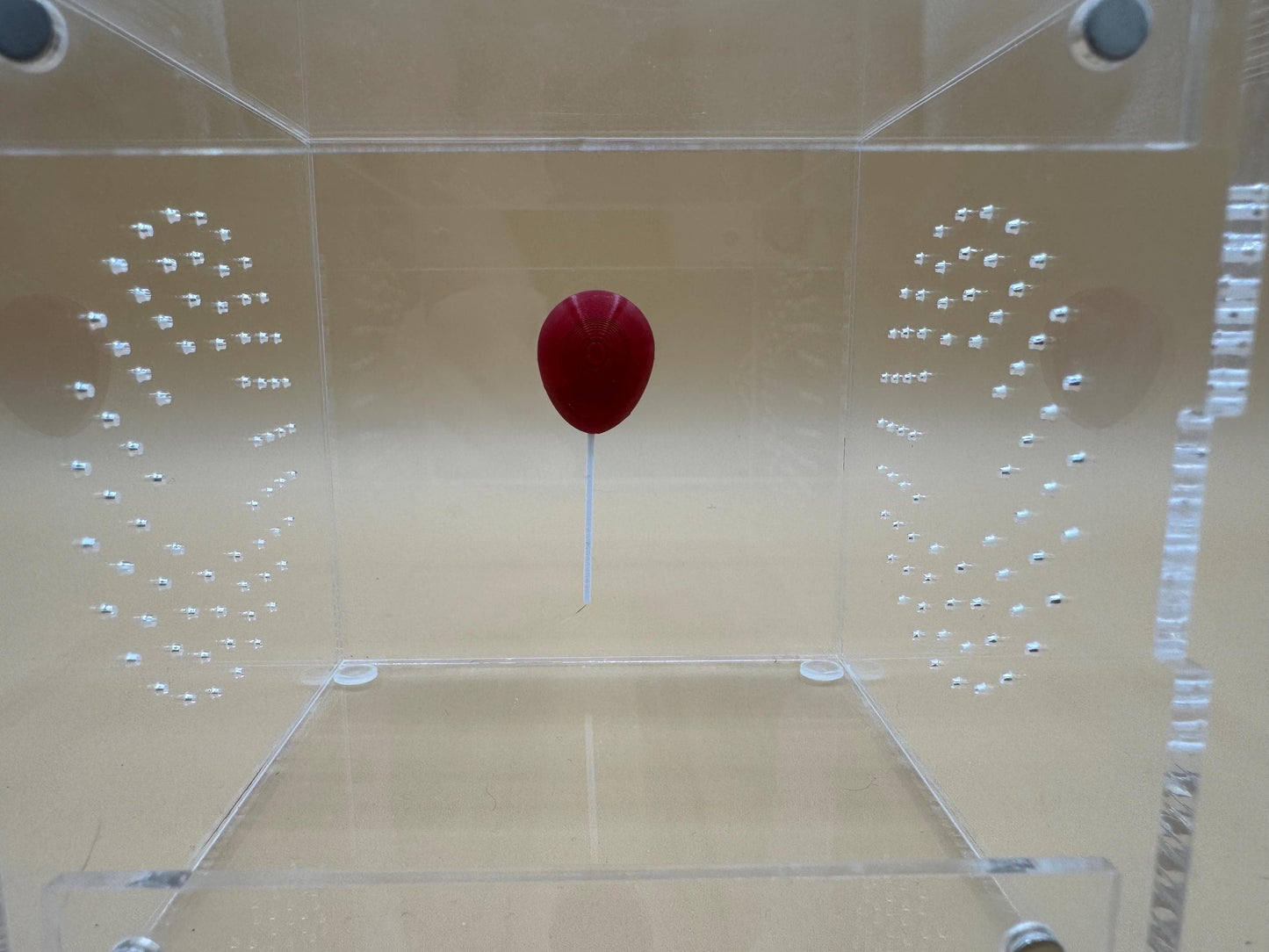 Magnetic red balloon ledge *Built In Magnet*