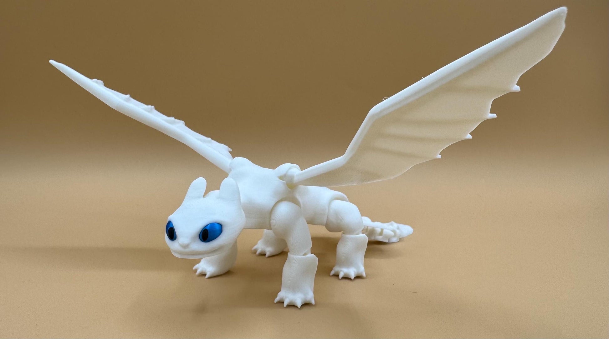 Light fury- How to Train Your Dragon