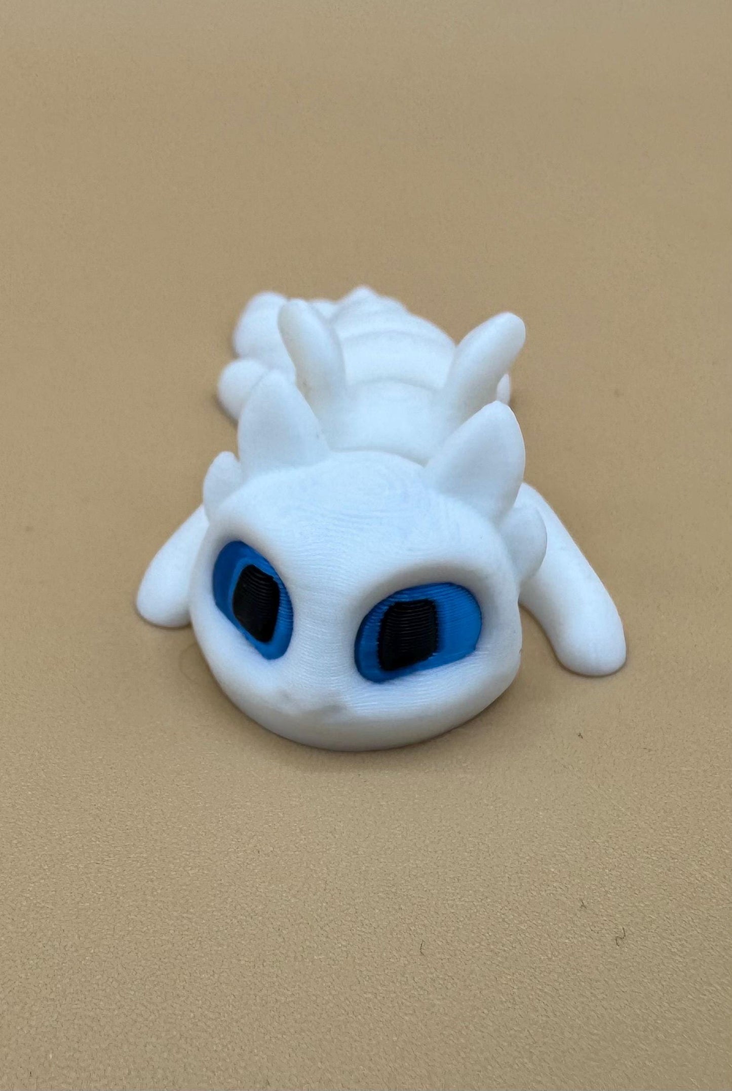 Mini Lightfury- How to Train Your Dragon