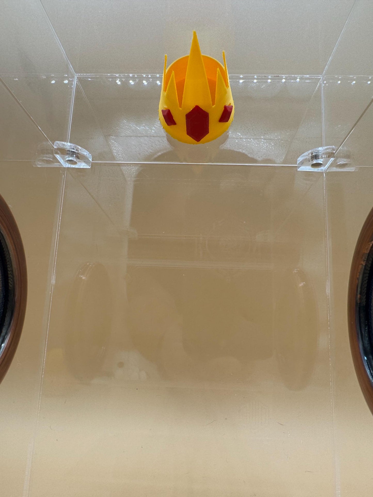 Ice crown Magnetic Jumping Spider Hide *Built In Magnet*