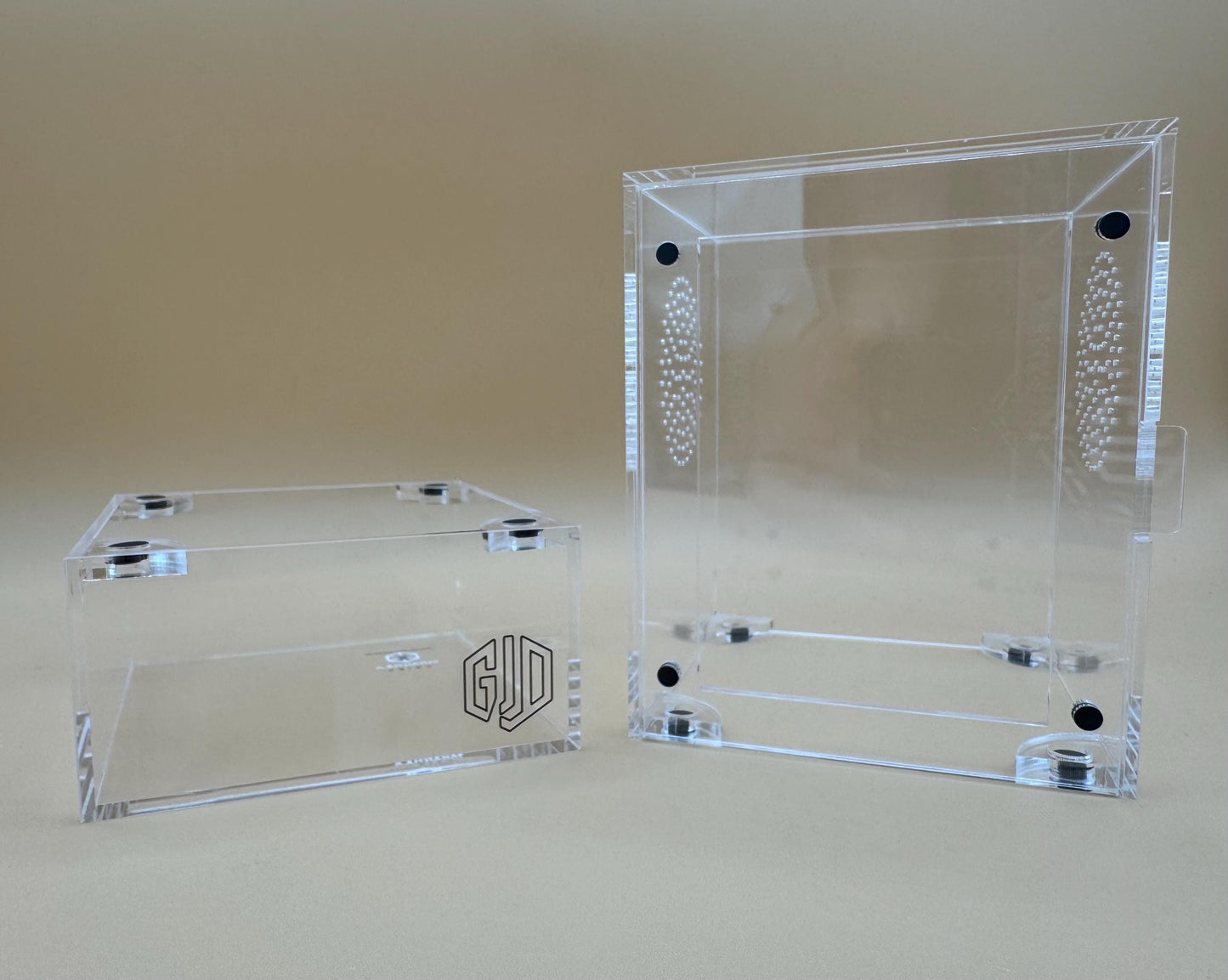 4x4x7” Tarantula Cribs “Bricktop” jumping spider enclosure
