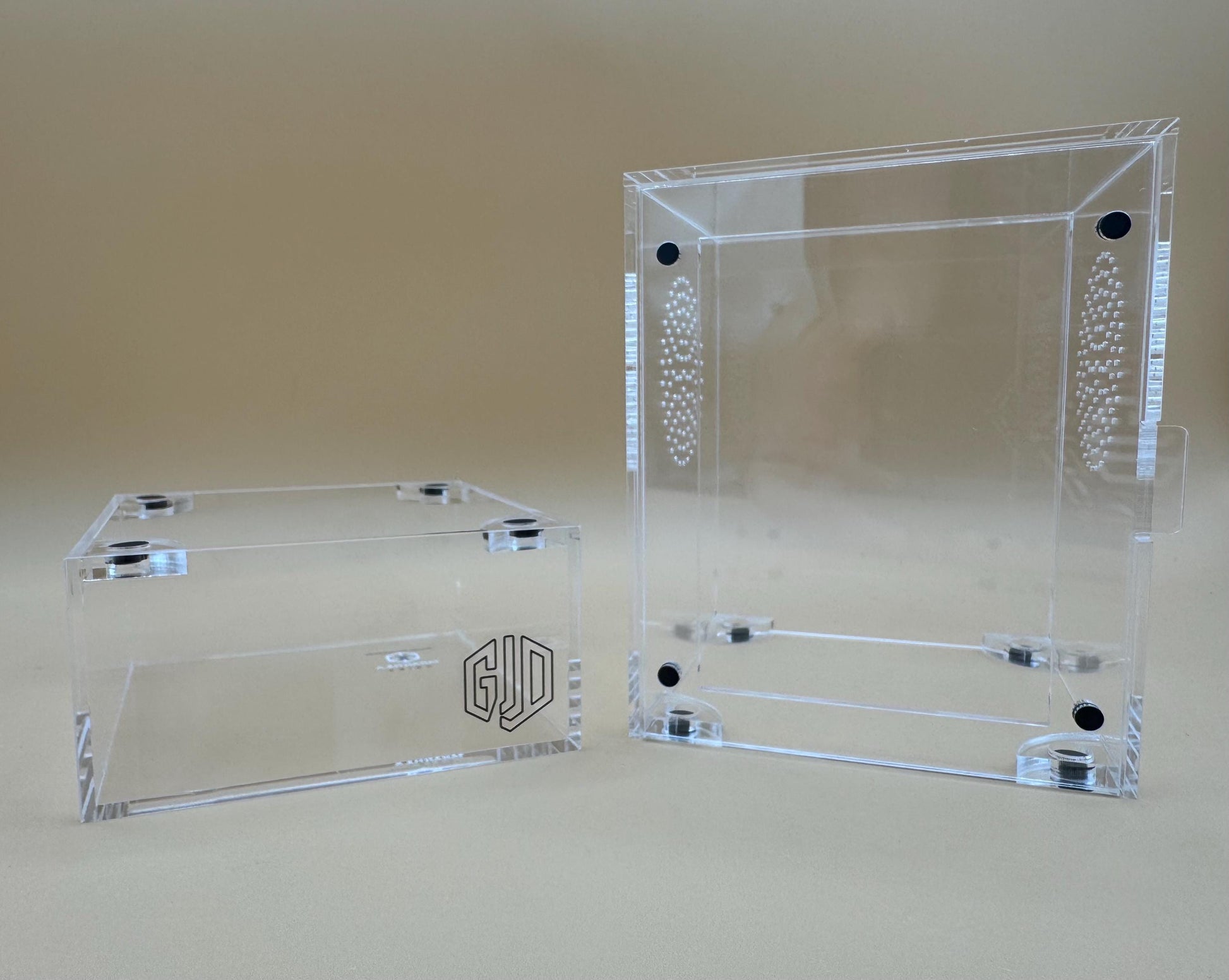 4x4x7” Tarantula Cribs “Bricktop” jumping spider enclosure