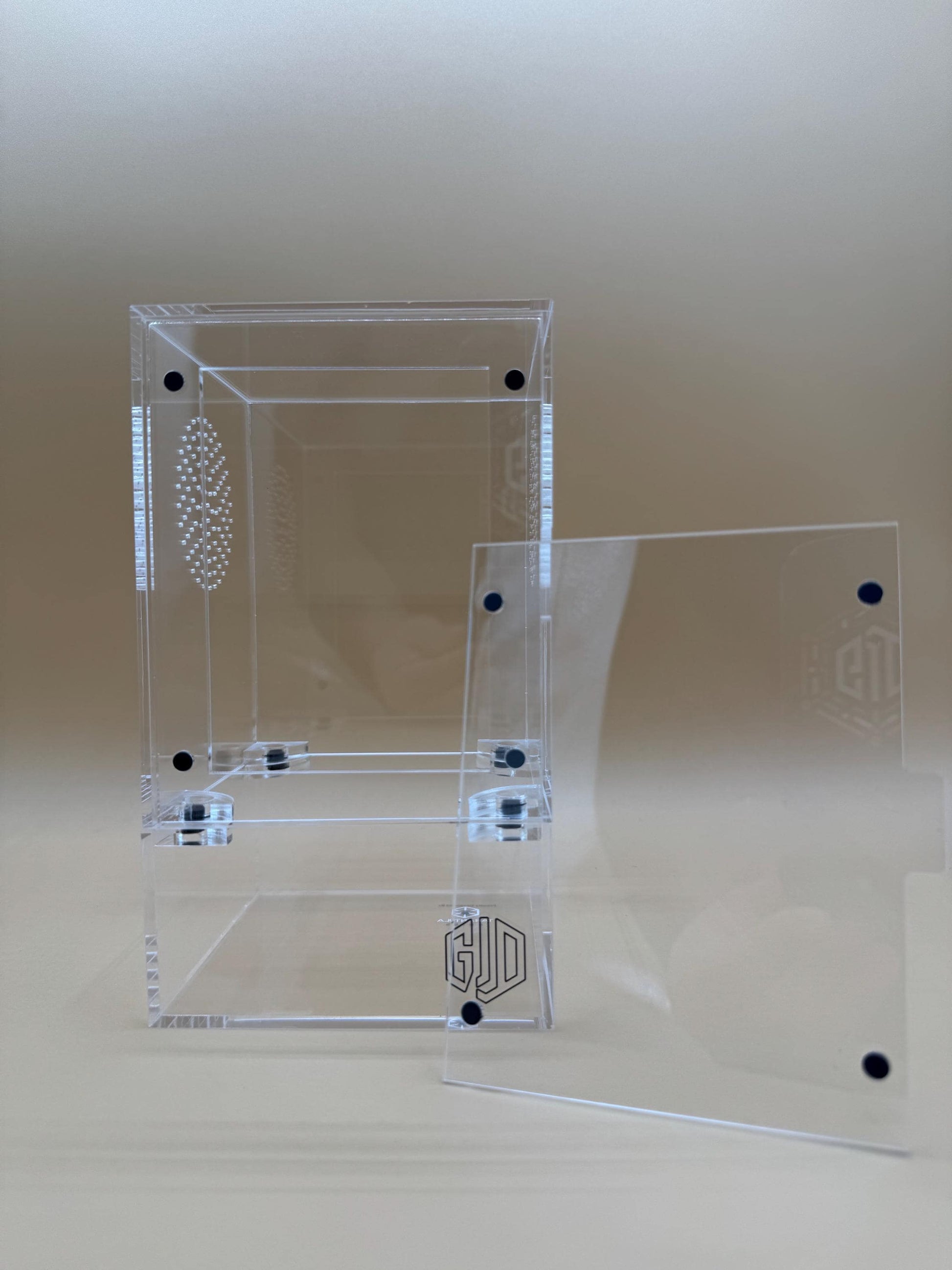 4x4x7” Tarantula Cribs “Bricktop” jumping spider enclosure