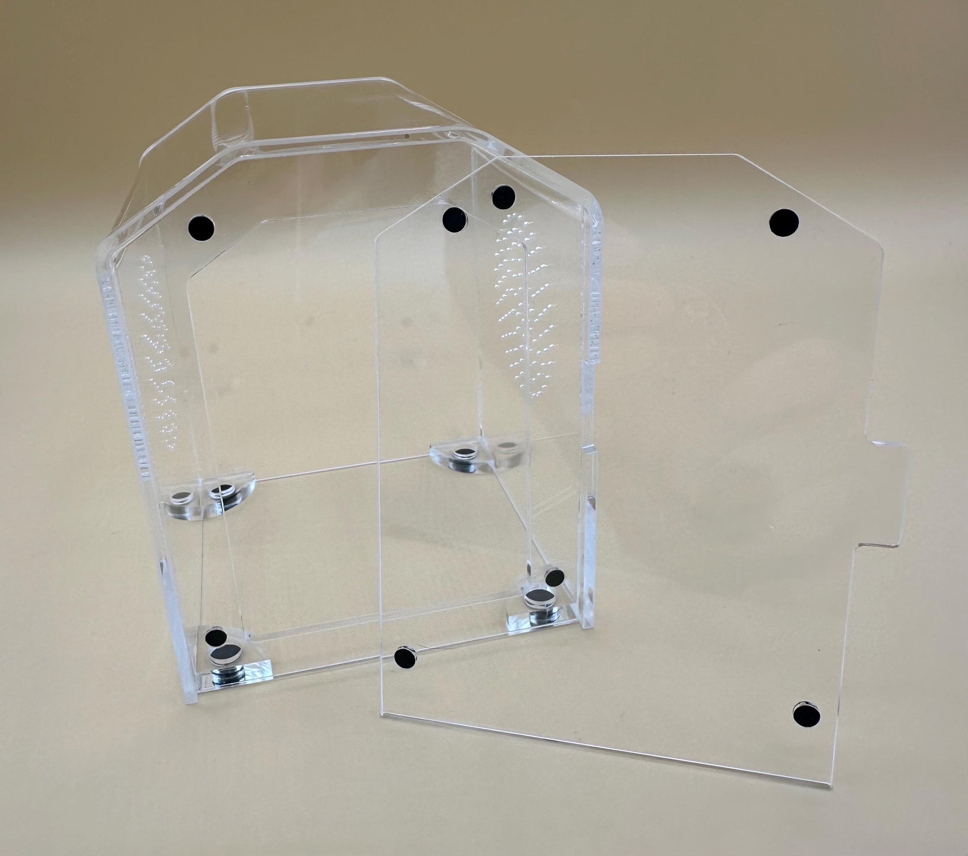 4x4x6” “Small Spood Barn” V2 jumping spider enclosure
