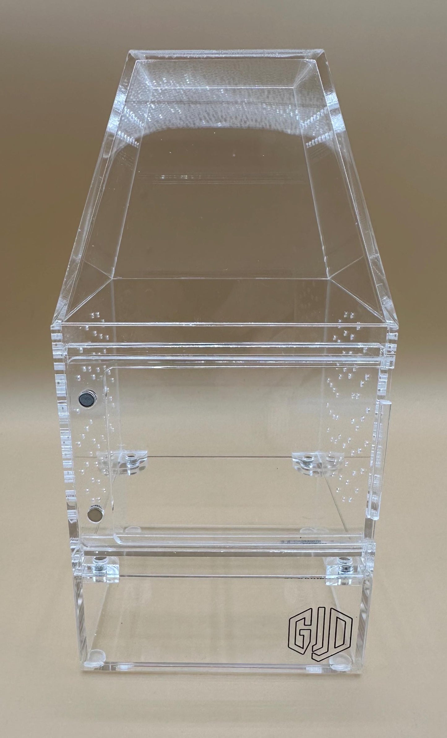 4x4x8” “Spood Manor” jumping spider enclosure