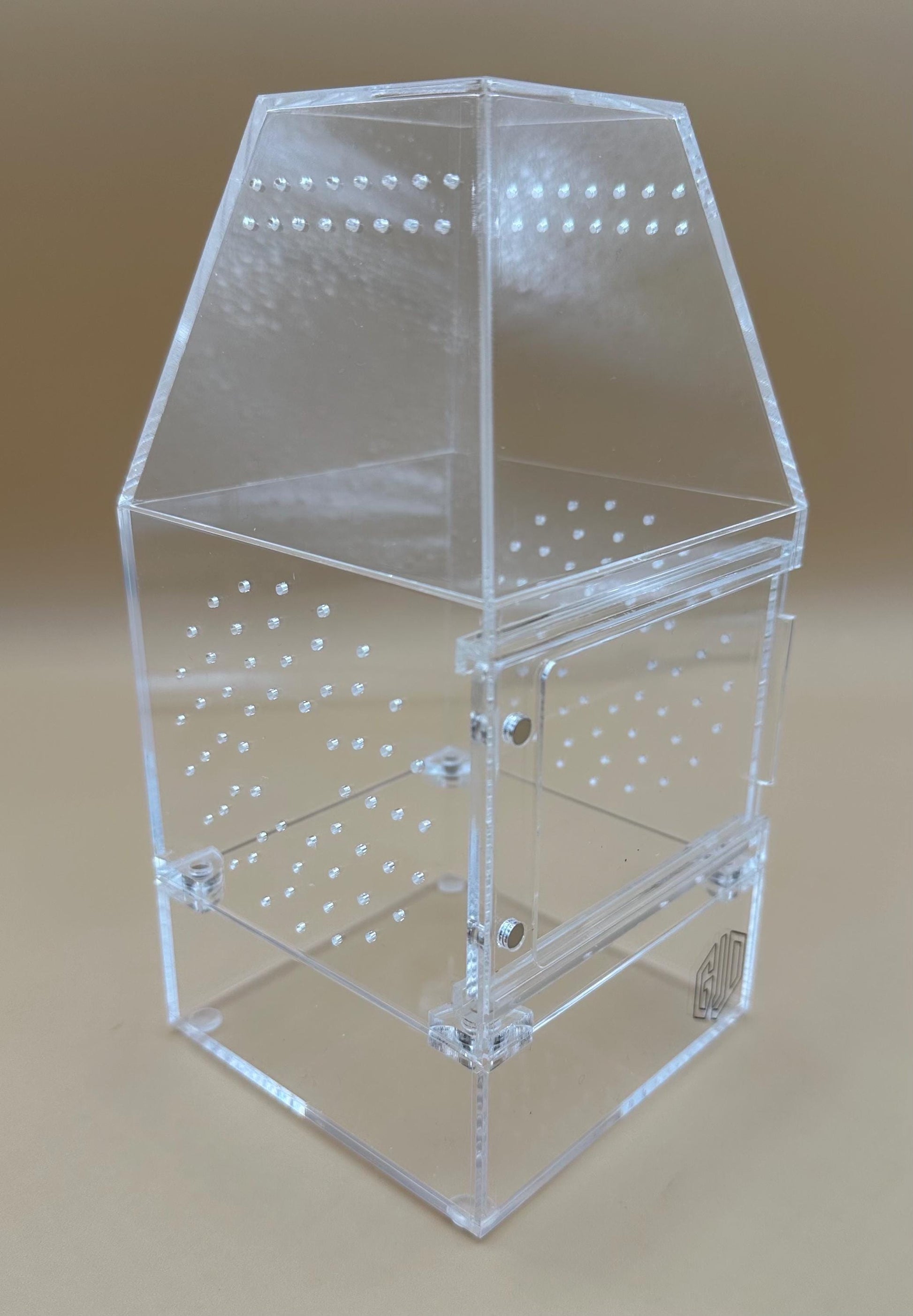 4x4x8” “Spood Manor” jumping spider enclosure