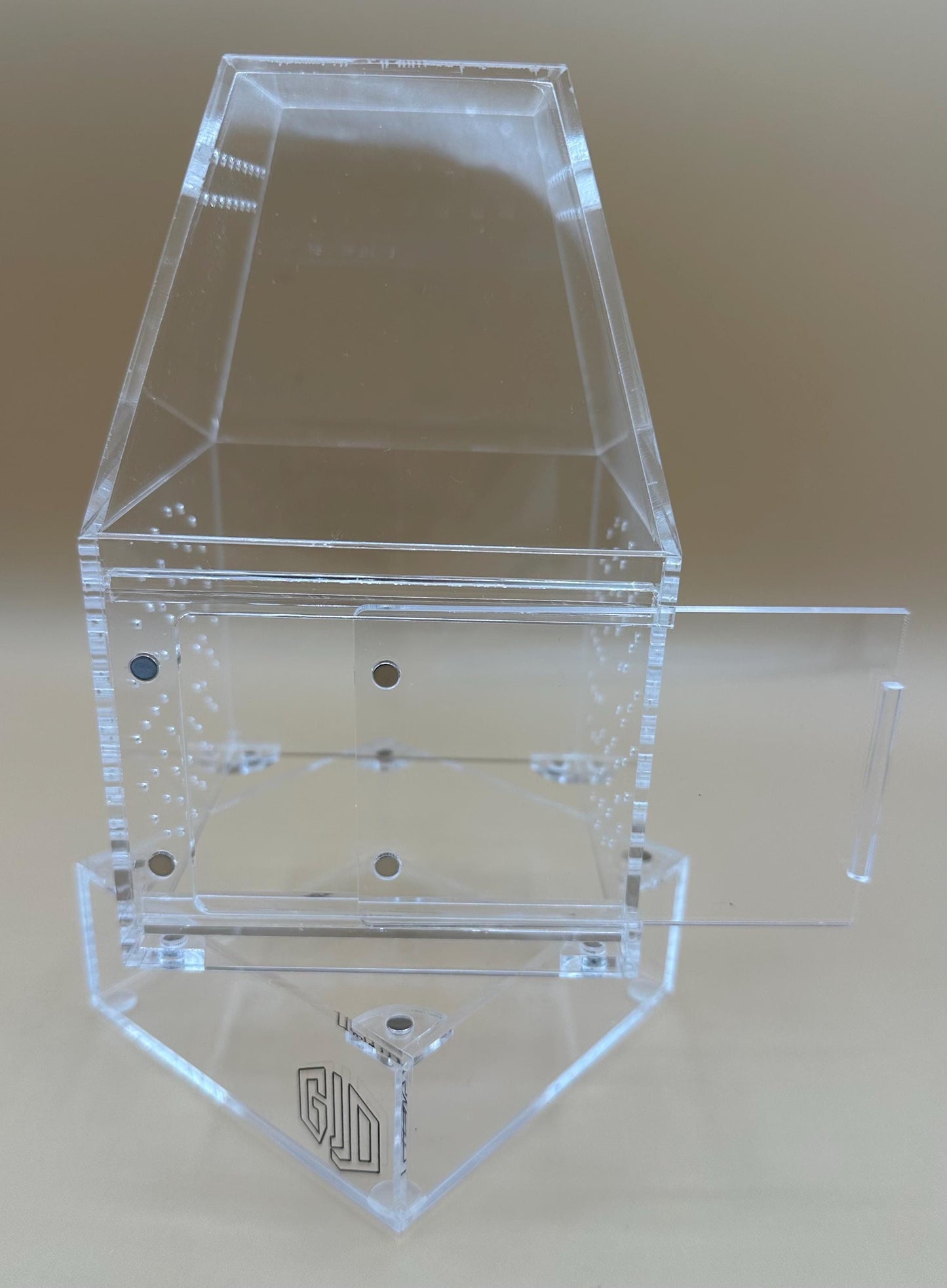 4x4x8” “Spood Manor” jumping spider enclosure
