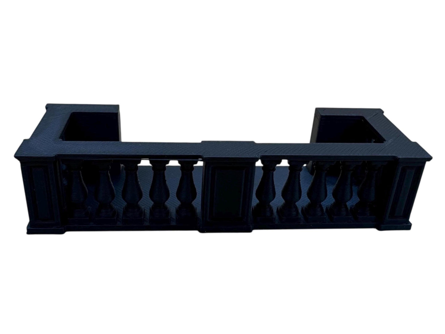 Cathedral Balcony ledge for jumping spiders